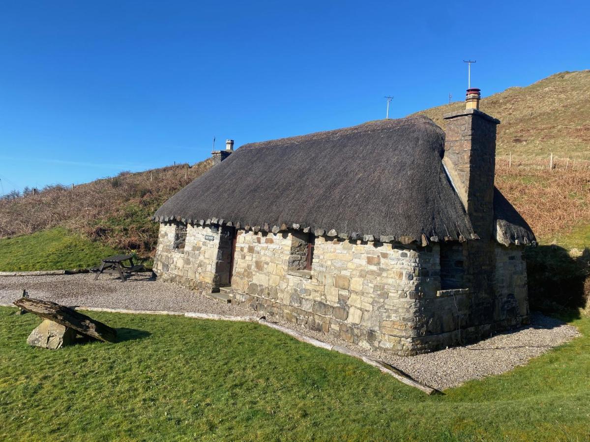 Tigh Mairi At Mary'S Thatched Cottages Elgol Esterno foto