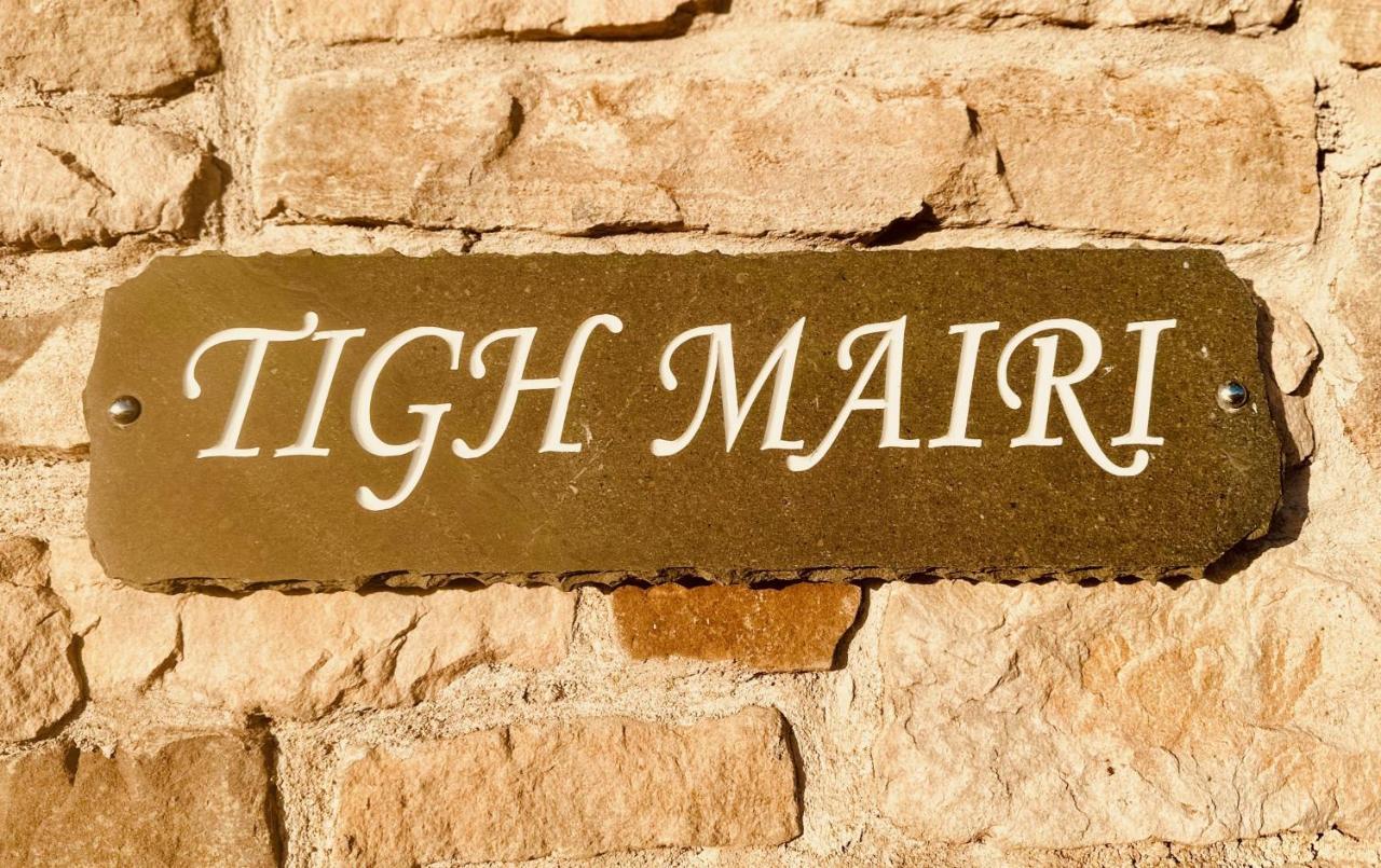 Tigh Mairi At Mary'S Thatched Cottages Elgol Esterno foto